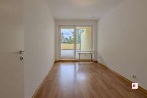 Außergewöhnliche Dachterrassenwohnung mit Kamin nahe dem Nymphenburger Schlosspark – Die vollständige Adresse der Immobilie erhältst du vom Anbieter., 81247 Obermenzing, München – Vorschaubild 11