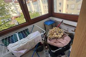 * S-OBERTÜRKHEIM: Gepflegte, teilmöblierte 2-Zi.Whg. mit EBK + Balkon + Gartenanteil * – Die vollständige Adresse der Immobilie erhältst du vom Anbieter., 70329 Obertürkheim (Ortsteil), Stuttgart – Vorschaubild 2