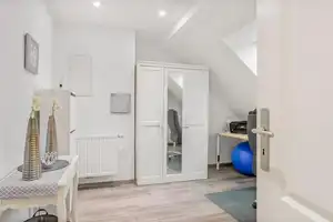 Schickes "KfW-55-Standard" saniertes Townhouse in Krefeld-City * ca. 176 m² Wfl. * sofort frei! * – Krefeld – Vorschaubild 15