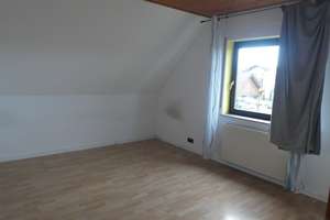 Großzügiges 2-Familienhaus mit Traumgrundstück! – Die vollständige Adresse der Immobilie erhältst du vom Anbieter., 63517 Rodenbach – Vorschaubild 3