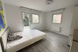 Modernisiertes Haus mit großem Grundstück und Kinderparadies – Enzkreis – Vorschaubild 16