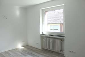 Drei-Zimmer-Wohnung in Düsseldorf-Gerresheim, Balkon, hell, zentral + ruhig, hofseitiger Garten – Unter den Eichen 27, 40625 Gerresheim, Düsseldorf – Vorschaubild 12