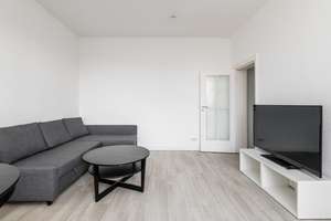 Lichtdurchflutete 2-Zimmer Wohnung im obersten Geschoss mit zukünfiger “Gründachprojekt“ Dachterrass – Die vollständige Adresse der Immobilie erhältst du vom Anbieter., 10243 Friedrichshain, Berlin – Vorschaubild 8