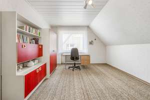 Ein Haus, viele Kapitel: Gepflegtes Einfamilienhaus mit 213 m² Wohnfläche in Meppen-Versen – Die vollständige Adresse der Immobilie erhältst du vom Anbieter., 49716 Meppen – Vorschaubild 24
