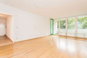 Gelegenheit nahe Botanischem Garten! Gut geschnittene 3-Zimmer-Wohnung mit großem Balkon und Blick  – Die vollständige Adresse der Immobilie erhältst du vom Anbieter., 12203 Lichterfelde, Berlin – Vorschaubild 4