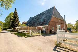 Großzügiges Bauernhaus bei Badendorf mit vielseitigen Nutzungsmöglichkeiten – Die vollständige Adresse der Immobilie erhältst du vom Anbieter., 23556 Sankt Lorenz Nord, Lübeck – Vorschaubild 26