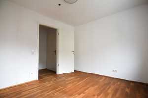 Wunderschöne 4-Zimmer-Wohnung mit Küche und TG-Stellplatz im Dichterviertel! – Kleiststraße 41, 89077 Ulm – Vorschaubild 11