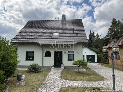 Einfamilienhaus mit Doppelgarage in Gablenz