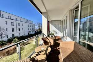 +++ Traumhafte  und neuwertige Wohnung mit Fahrstuhl und Tiefgarage im Königspark !+++ – Die vollständige Adresse der Immobilie erhältst du vom Anbieter., 1326 Bühlau/Weißer Hirsch, Dresden – Vorschaubild 1