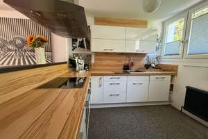 **privat** REH/Aschheim, 2 Gärten/2 Terrassen – Die vollständige Adresse der Immobilie erhältst du vom Anbieter., 85609 Aschheim – Vorschaubild 2
