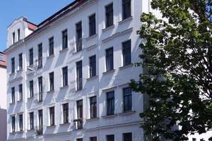 Über den Dächern von Leipzig: 2-Zimmer-DG-Wohnung mit Balkon