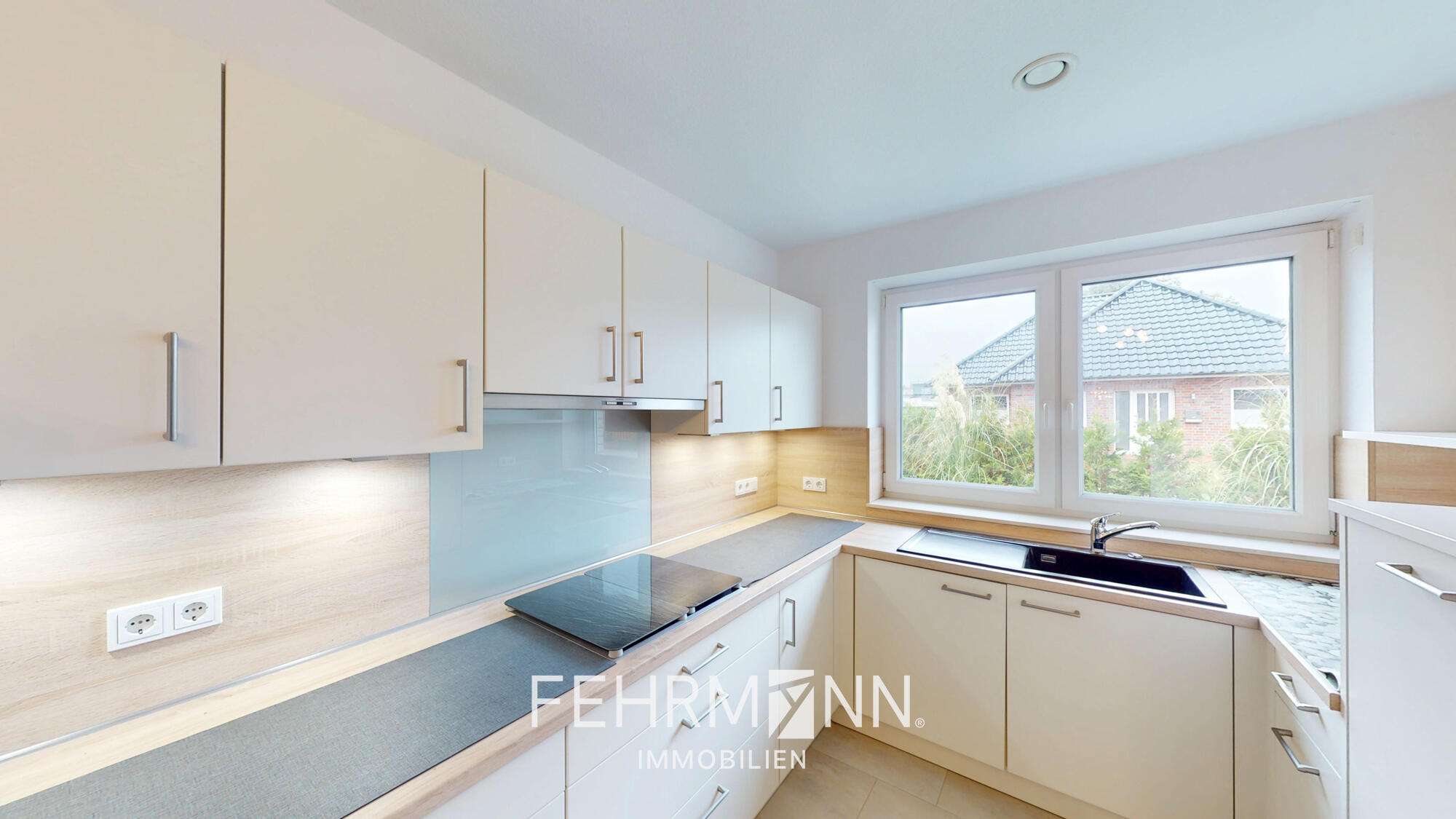 Immobilie in Sögel - Direkt Einziehen & Wohlfühlen: Stilvolles Zweifamilienhaus in ruhiger Wohngegend von Sögel zum Kauf - Bild 0