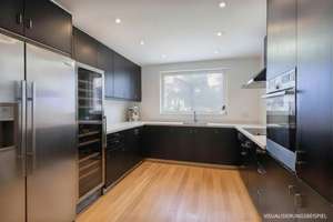 Für Visionäre: Exklusive Villa in Bestlage in Reutlingen – Die vollständige Adresse der Immobilie erhältst du vom Anbieter., 72766 Reutlingen-Mitte, Reutlingen – Vorschaubild 15