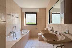 Ihr neues Zuhause im Grünen-4-Zimmer-Terrassenwohnung mit Garten und Garage – Die vollständige Adresse der Immobilie erhältst du vom Anbieter., 51145 Porz (Ortsteil), Köln – Vorschaubild 9