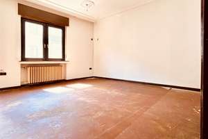 Wohn- und Geschäftshaus mit Ausbaupotenzial in zentraler Lage – Die vollständige Adresse der Immobilie erhältst du vom Anbieter., 47798 Stadtmitte, Krefeld – Vorschaubild 5