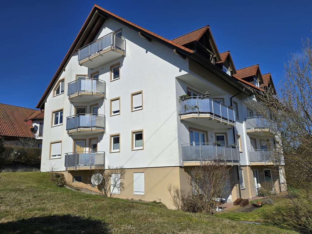 Immobilie in Trippstadt - Helle Wohnung im bevorzugten Luftkurort Trippstadt - Bild 1