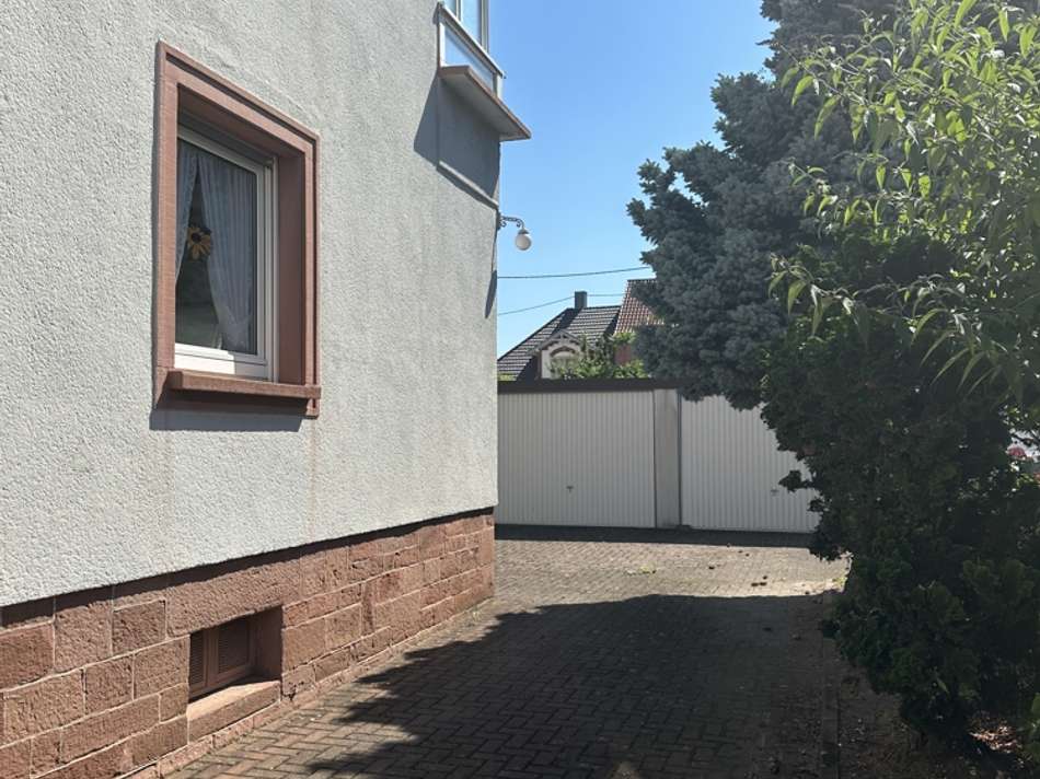 Hofeinfahrt