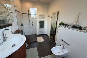 Dreifamilienhaus mit einer modernen Maisonettewohnung, einem großen Garten und einer Vierfachgarage! – Die vollständige Adresse der Immobilie erhältst du vom Anbieter., 47138 Obermeiderich, Duisburg – Vorschaubild 17