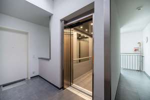 🏙️ Penthouse über den Dächern von Mitte — 4-Zi.-Neubauwhg mit Terrasse, Weitblick, EBK & Tiefgarage – Die vollständige Adresse der Immobilie erhältst du vom Anbieter., 10178 Mitte (Ortsteil), Berlin – Vorschaubild 13