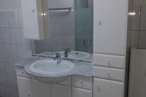 Köln Braunsfeld,  2-Zimmer Wohnung , Küche, Diele, Bad und gr. Südbalkon ( 8m. ) – Elsenborner Str. 25, 50933 Braunsfeld, Köln – Vorschaubild 17