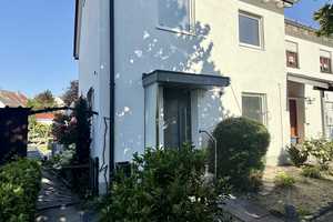 Reiheneckhaus im Klötzlmüllerviertel, Garten, Garage,Balkon, Erstbezug nach Modernisierung/Sanierung – Wallbergweg 10, 84034 Landshut – Vorschaubild 3