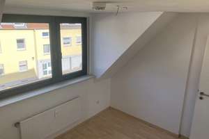 Lichtdurchflutetes 3-Zimmer-Wohnung mit Balkon in Essen – Die vollständige Adresse der Immobilie erhältst du vom Anbieter., 45359 Bedingrade, Essen – Vorschaubild 10