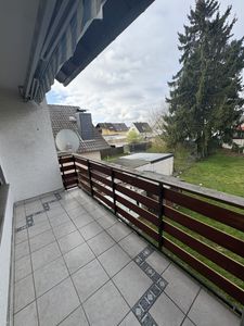 **Schöne 3-Zimmer-Wohnung mit Balkon in Altenstadt-Rodenbach**