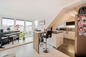 Historic Character Meets Modern City Living. Top-Floor with Private Roof Terrace in Downtown KL – Die vollständige Adresse der Immobilie erhältst du vom Anbieter., 67655 Innenstadt Südwest, Kaiserslautern – Vorschaubild 7