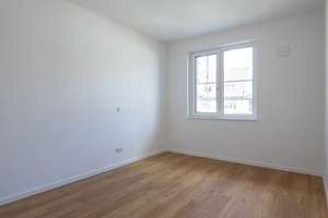 4-Zimmer-Wohnung mit Fußbodenheizung in Pempelfort – Gneisenaustraße 66, 40477 Pempelfort, Düsseldorf – Vorschaubild 6