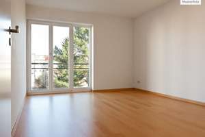 Provi frei 3 Zimmer - Wohnung mit Loggia