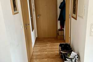 Schöne 2 Zimmer Dachgeschoßwohnung in Bonn, Friesdorf – 53175 Friesdorf, Bonn – Vorschaubild 4