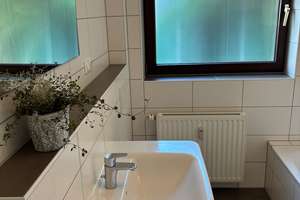 Wohnen mit Charakter: Großzügiges 2-Familienhaus in Achim-Baden – Die vollständige Adresse der Immobilie erhältst du vom Anbieter., 28832 Achim – Vorschaubild 40