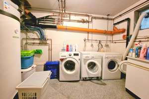 Wow! 8-Zi-LUXUS-Villa auf 4 Etagen: Wintergarten, Terrasse, 2 Balkone, ELW zentral in Lörrach! – Die vollständige Adresse der Immobilie erhältst du vom Anbieter., 79539 Lörrach – Vorschaubild 38