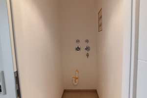Stilvoll modernisiert: 2-Zimmer-Dachgeschosswohnung in Mannheim – Pigagestraße 6, 68219 Rheinau, Mannheim – Vorschaubild 5