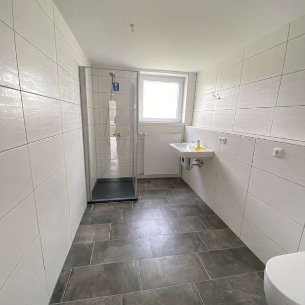 *** frisch renovierte 2-Zimmer-Wohnung - in der beliebten Soers - Balkon - Gartennutzung ***