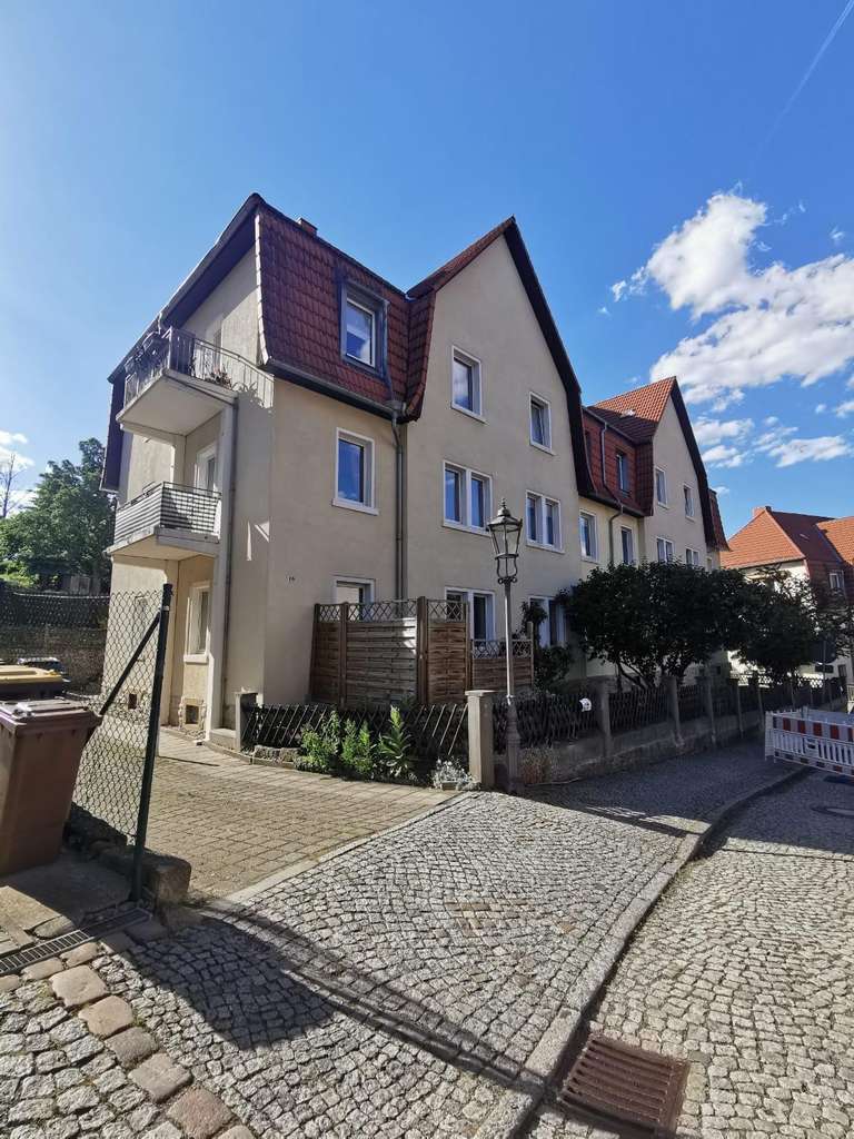 Schöne Eigentumswohnung ist toller ruhiger Lage zu verkaufen