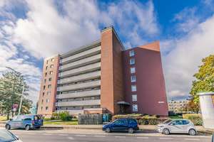 Attraktive 3-Zimmer-Etagenwohnung in Braunschweig mit vielseitigem Charme – Lichtenberger Straße 8, 38120 Weststadt, Braunschweig – Vorschaubild 1