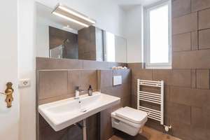 Altbaujuwel mit stilvollem Ambiente und lichtdurchfluteten Räumen – Die vollständige Adresse der Immobilie erhältst du vom Anbieter., 68161 Schwetzingerstadt/Oststadt, Mannheim – Vorschaubild 10