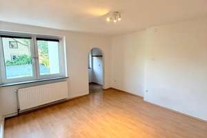 Ruhige 1-Zimmer Wohnung | Modernes Badezimmer | Ab sofort