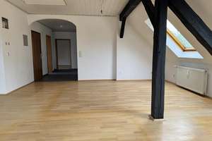 Moderne DG-Wohnung 98 qm, luftiges Wohnzimmer – Alsenplatz 3, 45138 Huttrop, Essen – Vorschaubild 12