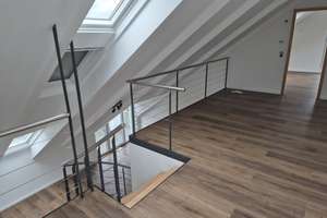 Hochwertige Maisonette-Wohnung in bevorzugter Lage von Stuttgart-Vaihingen  – Robert-Leicht-Str. 139A, 70569 Dachswald, Stuttgart – Vorschaubild 4
