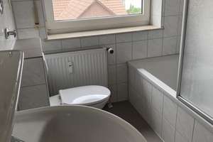 4-Zimmer-Wohnung in Sarstedt in der Nähe des Schulzentrums – Die vollständige Adresse der Immobilie erhältst du vom Anbieter., 31157 Sarstedt – Vorschaubild 3