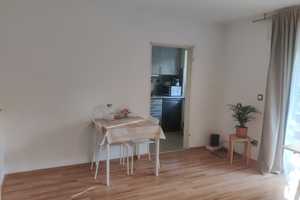 Bright Studios apartment with Large Balcony and Shared Garden access - 12 mins to city centre – Eckenerstraße 40, 76185 Karlsruhe – Vorschaubild 11