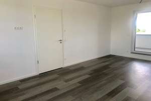 Exklusive 2-Raum Dachgeschosswohnung mit Einbauküche, zwei Dachterrassen, Fahrstuhl u.Tiefgarage! – Luten-Bohn-Weg 10, 18055 Brinckmansdorf, Rostock – Vorschaubild 9