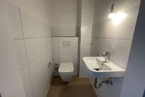 zentrale Lage, gute Anbindung an ÖPNV, bezugsfertig – Duisburger Str. 243, 47166 Obermarxloh, Duisburg – Vorschaubild 8