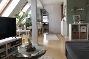 Helle Dachgeschoss-Wohnung, modern möbliert – Die vollständige Adresse der Immobilie erhältst du vom Anbieter., 89077 Söflingen, Ulm – Vorschaubild 2