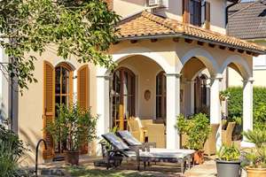 Mediterrane Familienvilla mit privatem Wellnessbereich und Tiefgarage – Die vollständige Adresse der Immobilie erhältst du vom Anbieter., 82152 Planegg – Vorschaubild 11