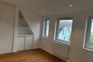 UKE 2 Min., Schicker Dachausbau , Endetage, Top Ausstattung, sehr großer Balkon, ohne Makler – Die vollständige Adresse der Immobilie erhältst du vom Anbieter., 20251 Eppendorf, Hamburg – Vorschaubild 7