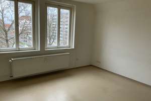 Direkt an der U-Bahn! – Rothenburger Str. 204, 90439 Sündersbühl, Nürnberg – Vorschaubild 3
