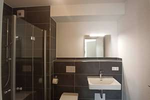Obersendling: 3-Zi Neubauwohnung im Dachgeschoss (6.OG) mit sonnigem Balkon, Isarnähe und Alpenblick – Tölzer Straße 5a, 81379 Thalkirchen, München – Vorschaubild 5